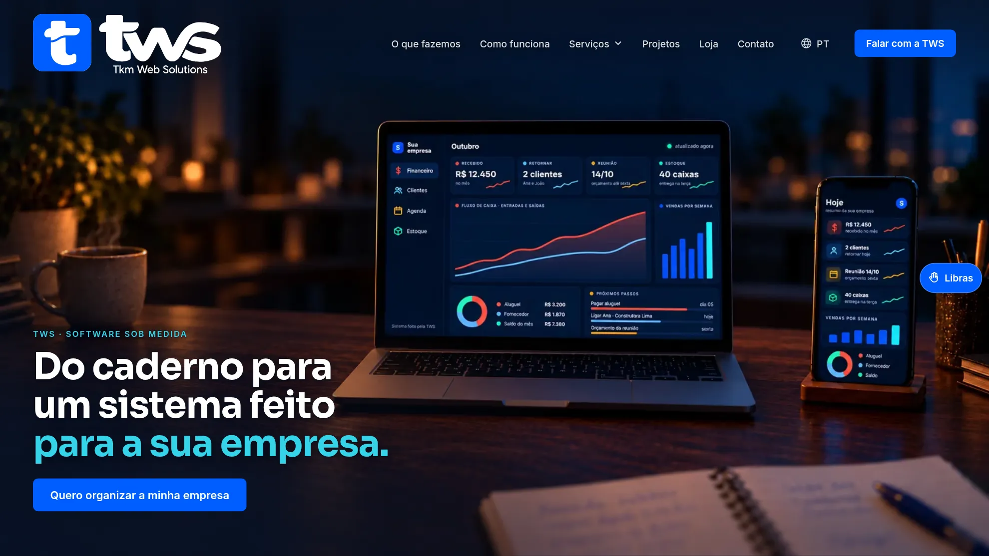 Página inicial da TWS, com o título Do caderno para um sistema feito para a sua empresa e um notebook e um celular mostrando o painel de um sistema